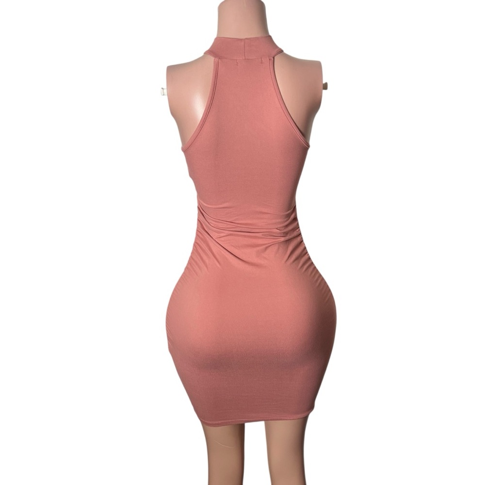 Elegant Pink Mini Dress - Picture 3 of 3